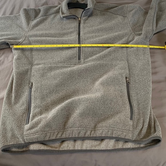 Duluth Trading Large 1/4 Zip Sweatshirt. EUC. - Picture 4 of 7